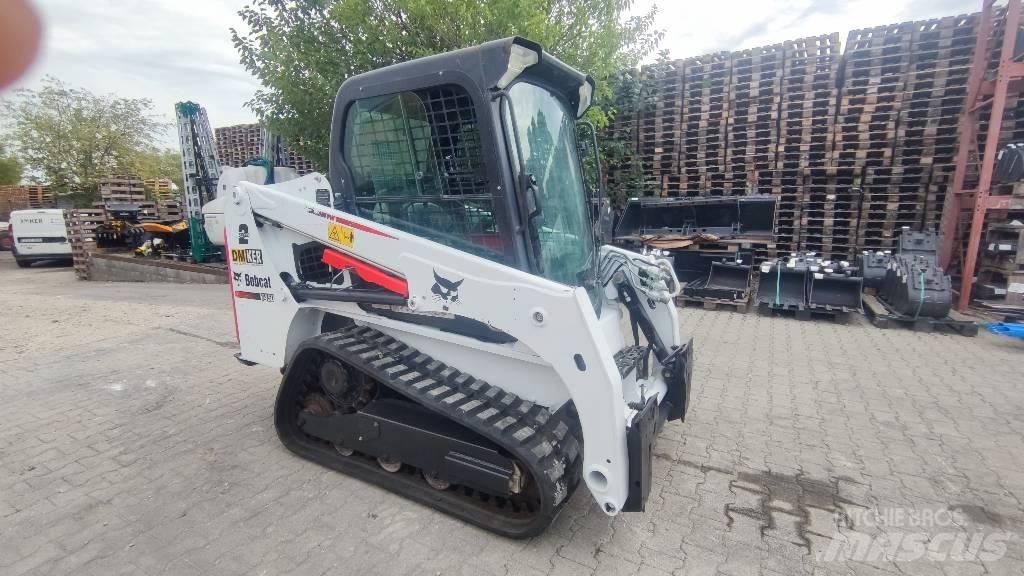 Bobcat T 450 لوادر انزلاقية التوجيه