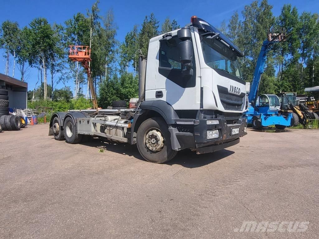 Iveco Stralis-360 شاحنات مسطحة / أوناش