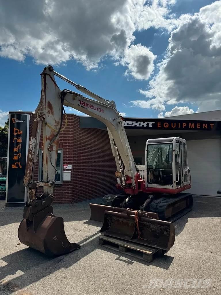 Takeuchi TB 175 حفارات وسط 7 طن - 12 طن