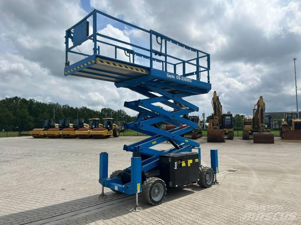 Genie GS 3369 DC رافعات مقصية الشكل