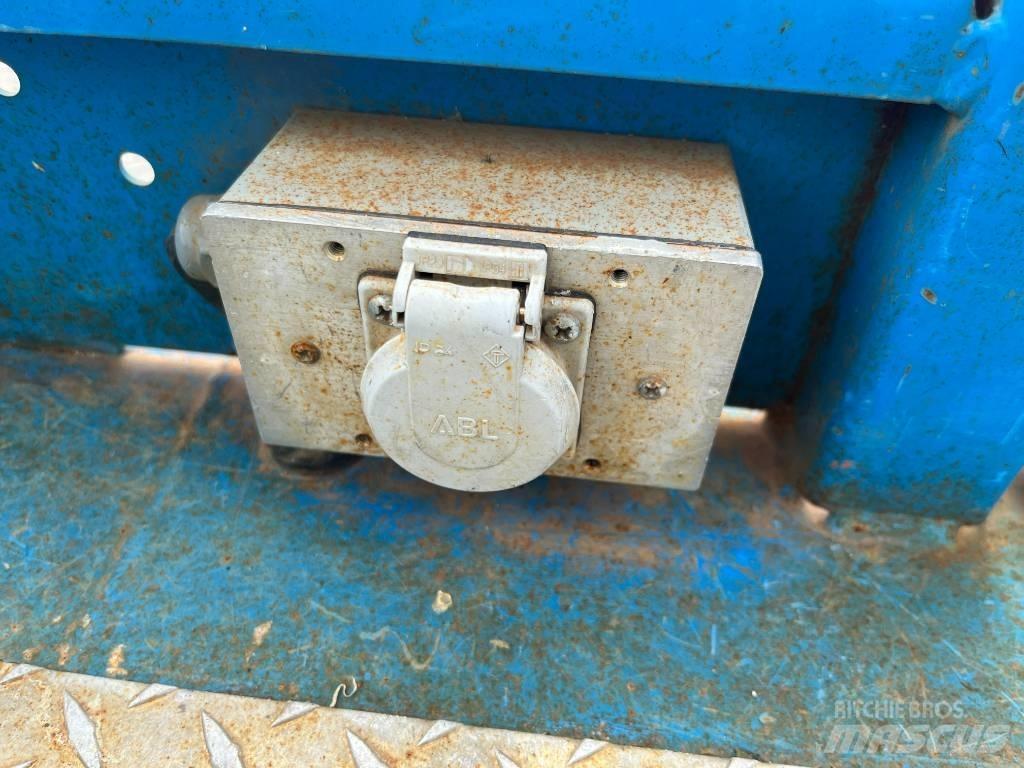 Genie GS 3369 DC رافعات مقصية الشكل