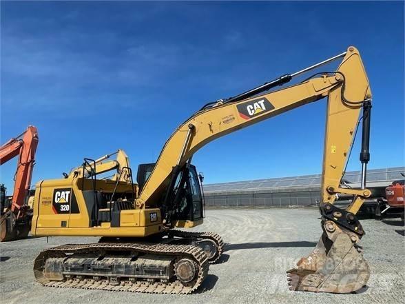 CAT 320 حفارات زحافة