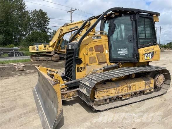 CAT D5K2 LGP بلدوزرات مجنزرة