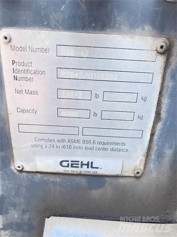 Gehl RS8-42 مناولات متداخلة
