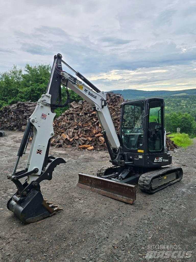 Bobcat E35 حفارات صغيرة أقل من 7 طن (حفارات صغيرة)