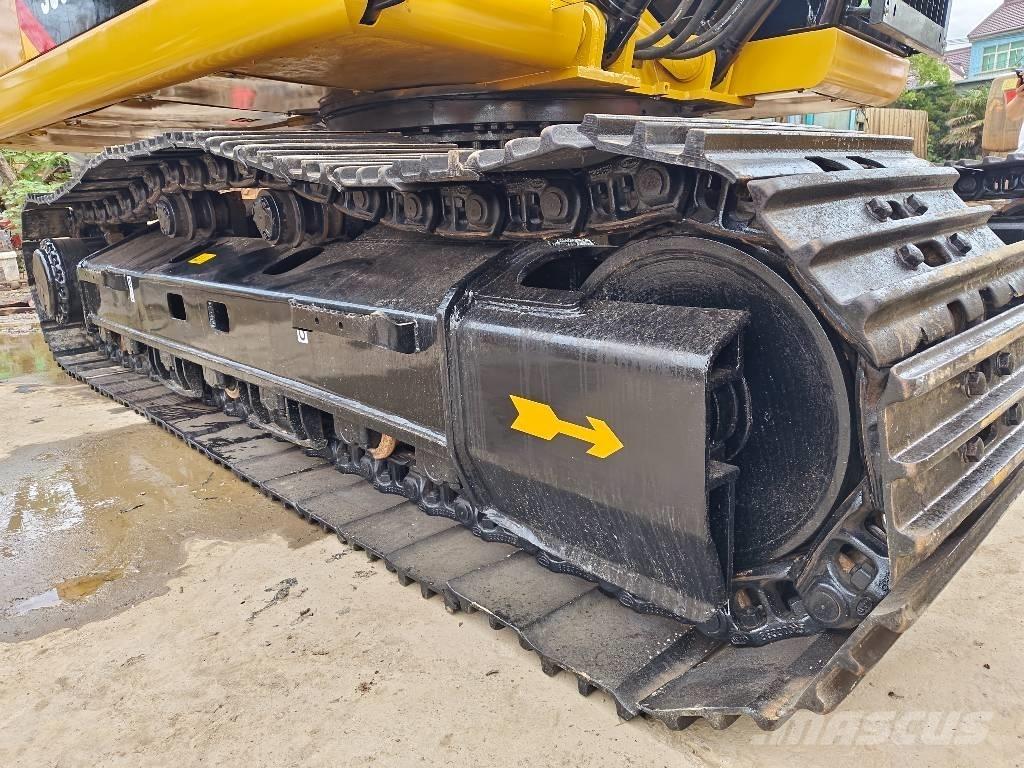 CAT 330D2L حفارات زحافة
