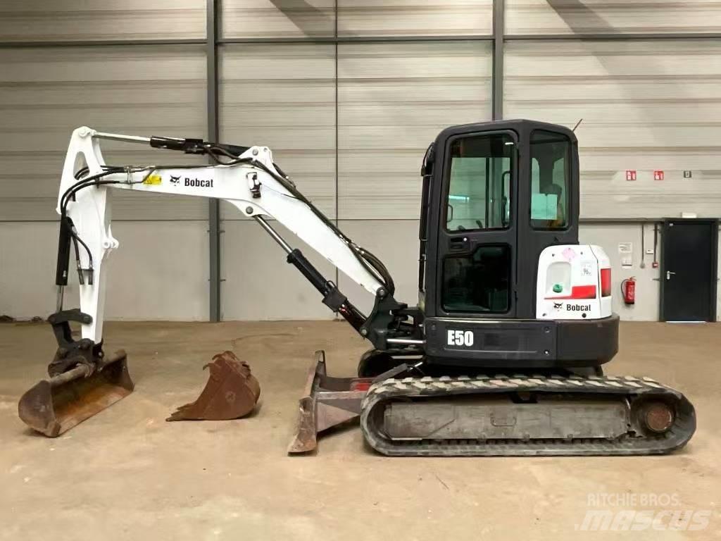 Bobcat E 50 حفارات صغيرة أقل من 7 طن (حفارات صغيرة)