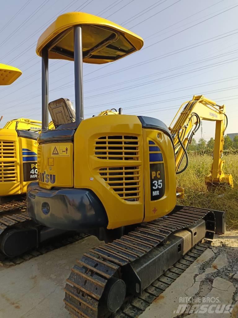 Komatsu PC 35 MR حفارات صغيرة أقل من 7 طن (حفارات صغيرة)