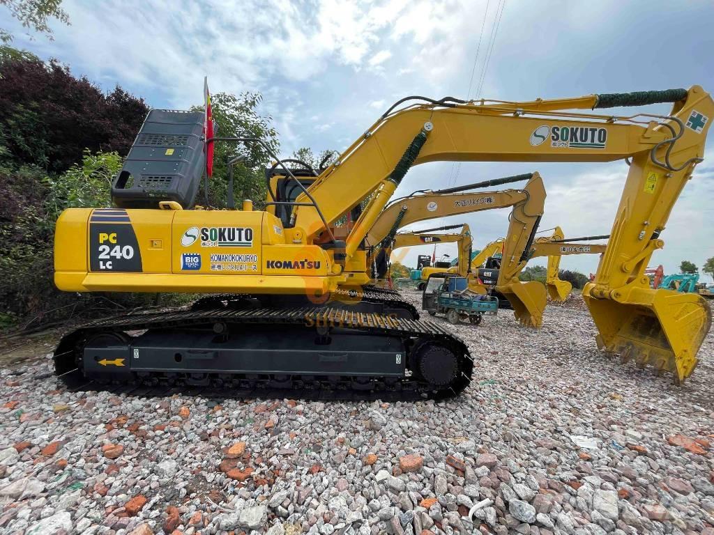 Komatsu PC 240 LC-8 حفارات زحافة