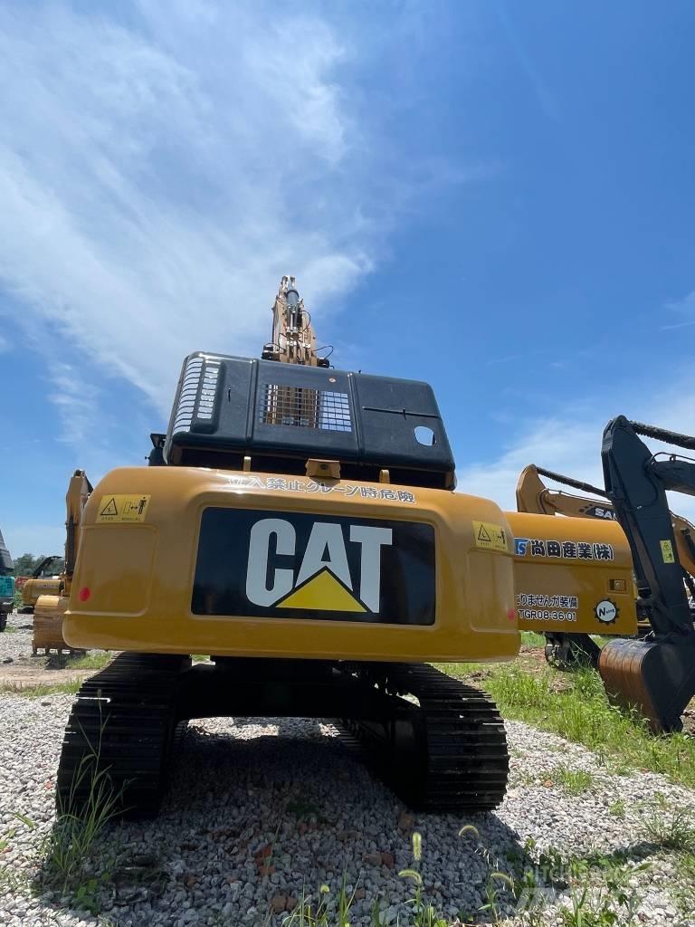 CAT 329D2 حفارات زحافة