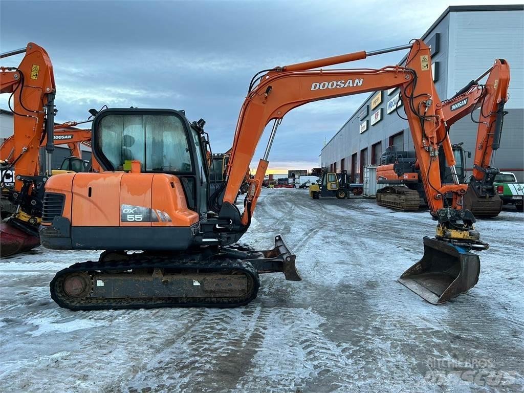 Doosan dx55 حفارات صغيرة أقل من 7 طن (حفارات صغيرة)