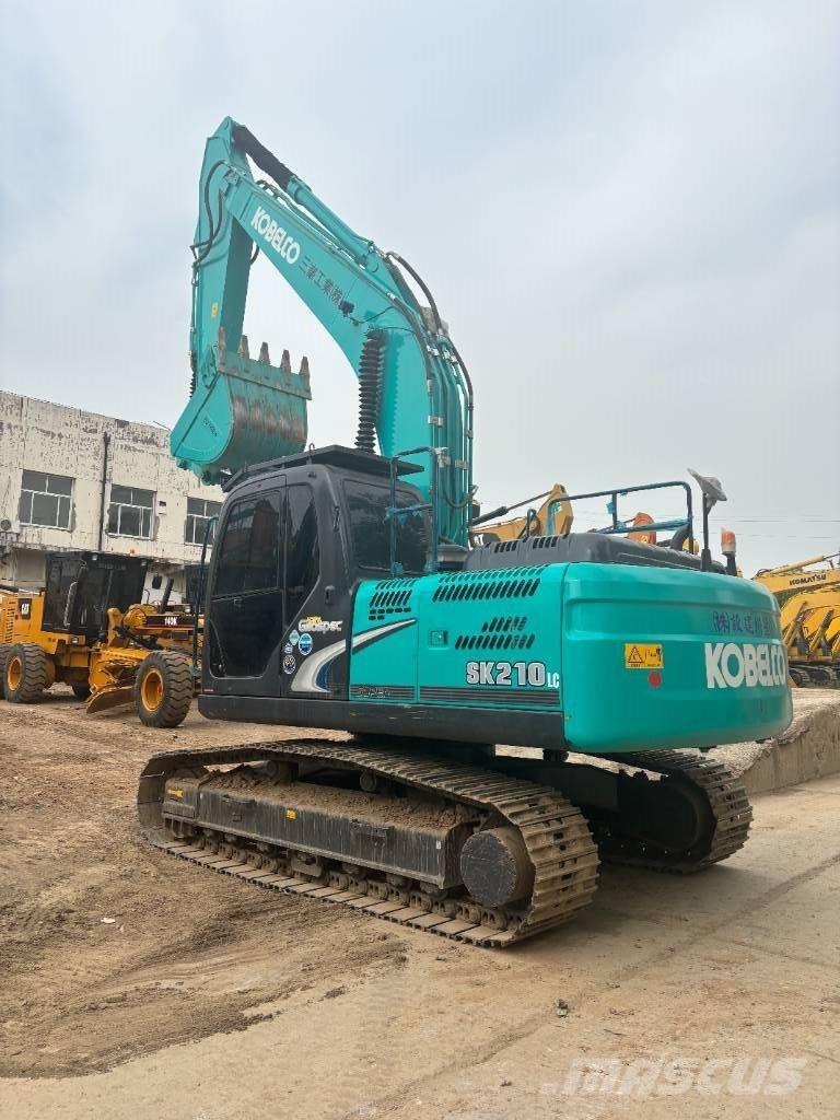 Kobelco SK 210 حفارات زحافة