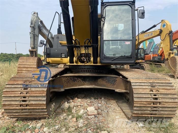 CAT 349 E حفارات زحافة