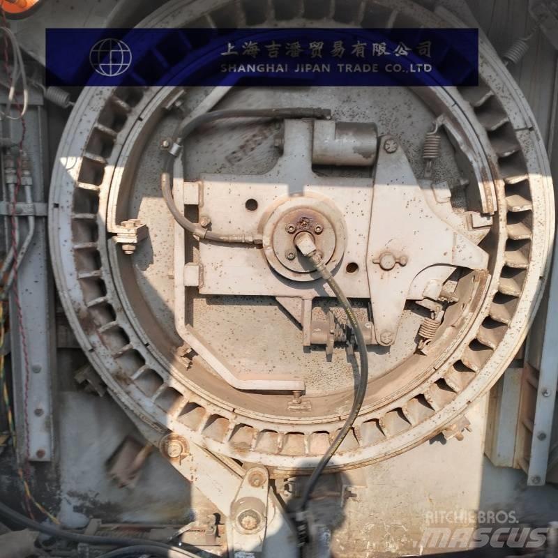 Kobelco 7150 رافعات مجنزرة