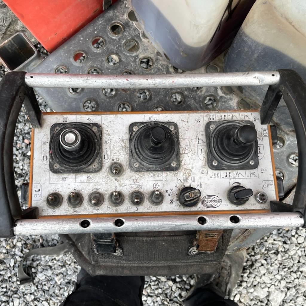Sandvik DC 122R معدات الثقب السطحي