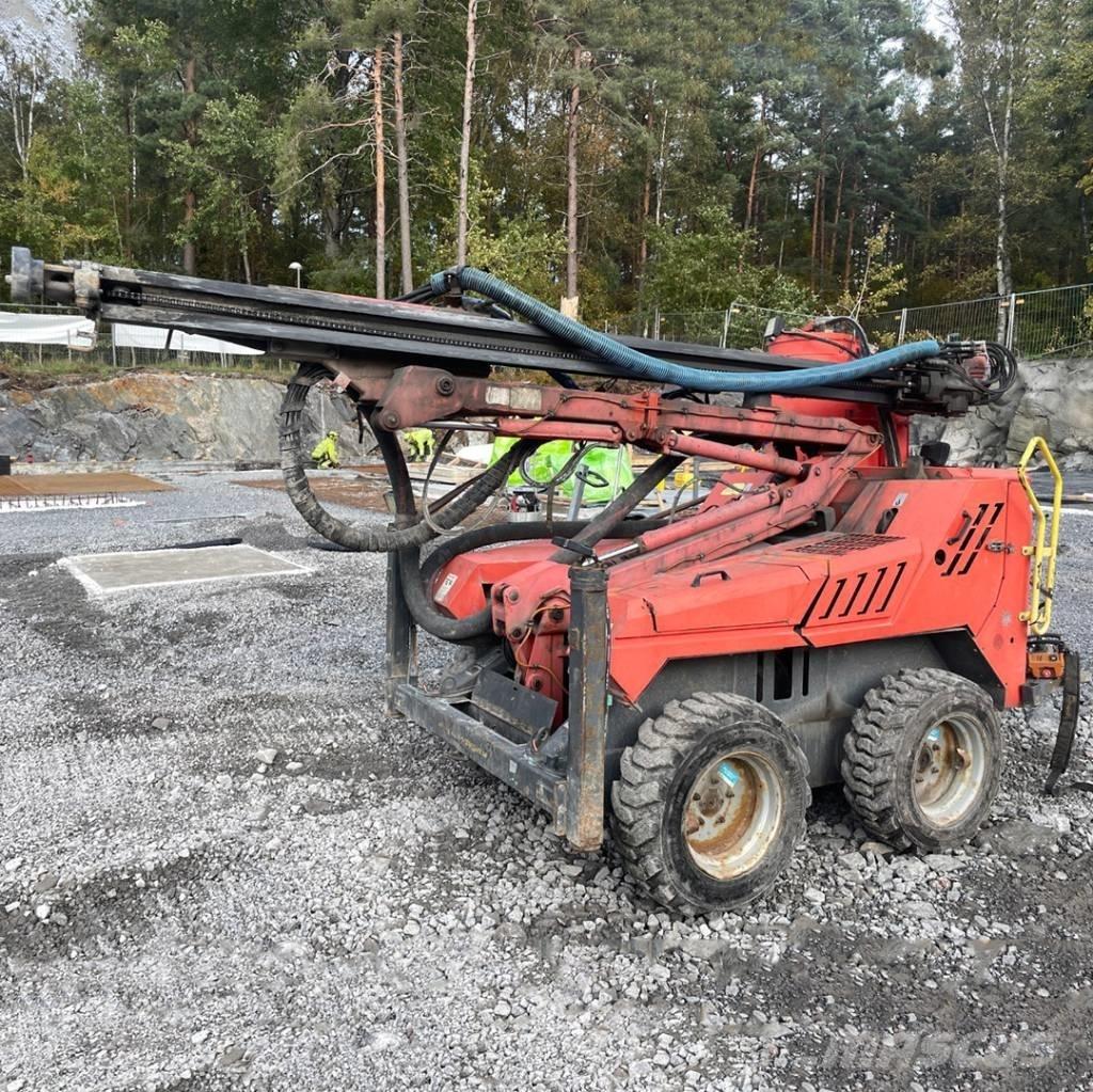 Sandvik DC 122R معدات الثقب السطحي