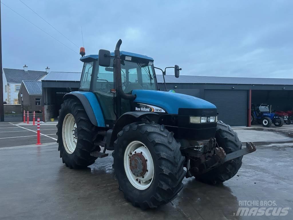 New Holland TM 140 الجرارات