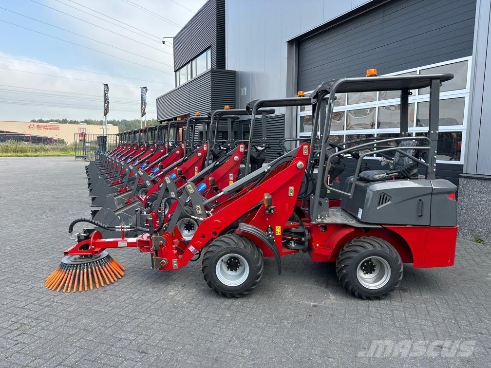  E700 ELECTRIC لوادر بعجل