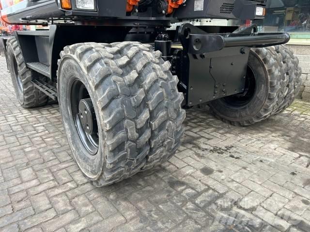 Hitachi ZX 170 W-6 حفارات بعجل