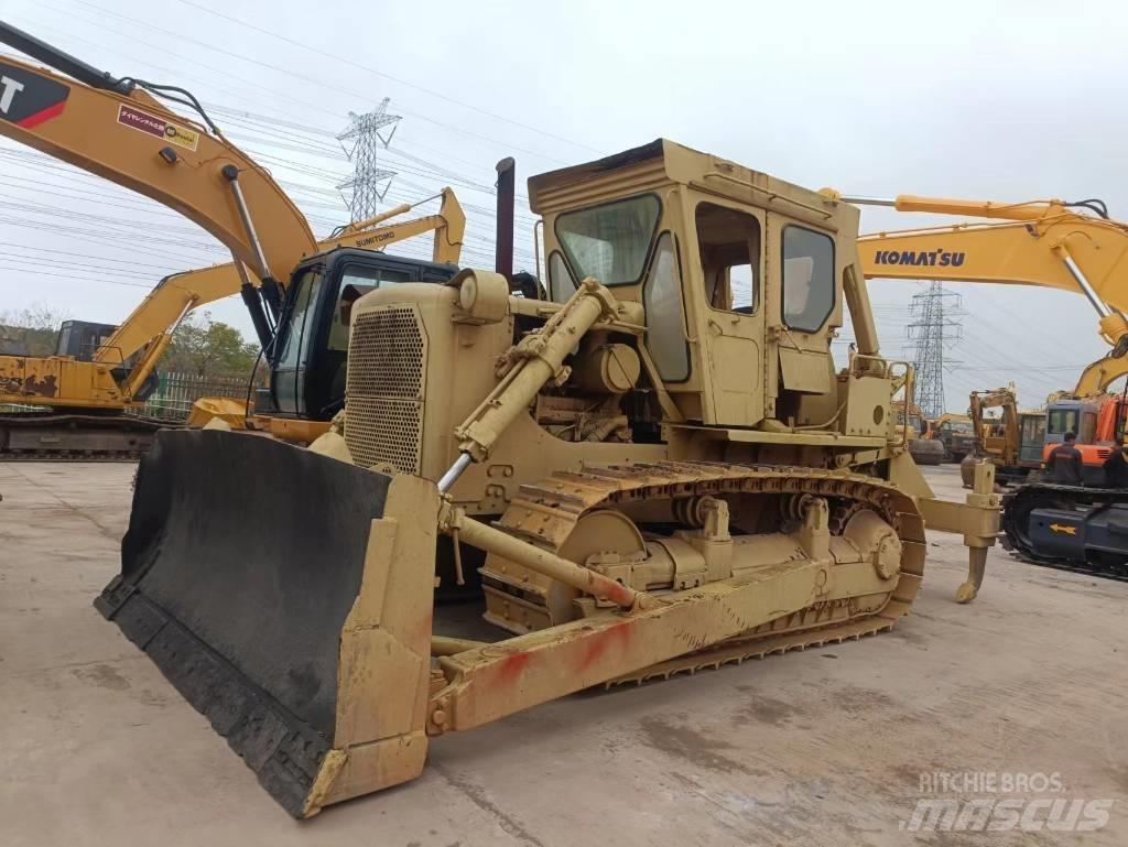 CAT D 7 G معدات تمهيد الطرق