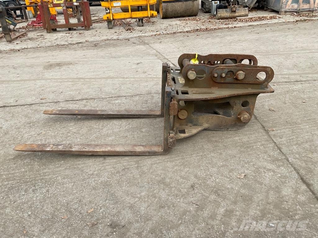 Dromone PALLET FORKS شوكات