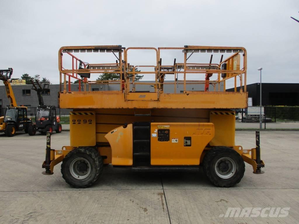JLG 4394 RT (146) رافعات مقصية الشكل