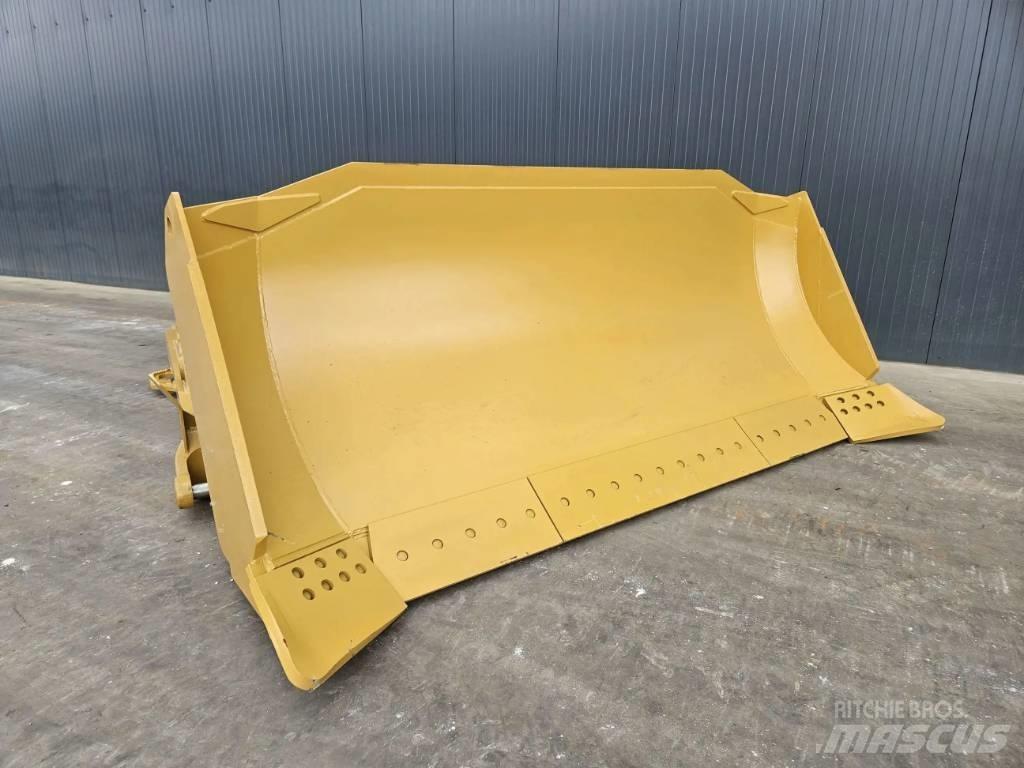 CAT D8R نصول