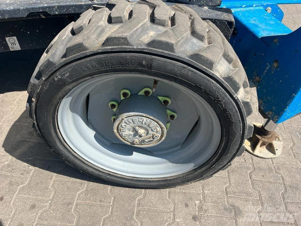 Genie GS 3390 RT رافعات مقصية الشكل