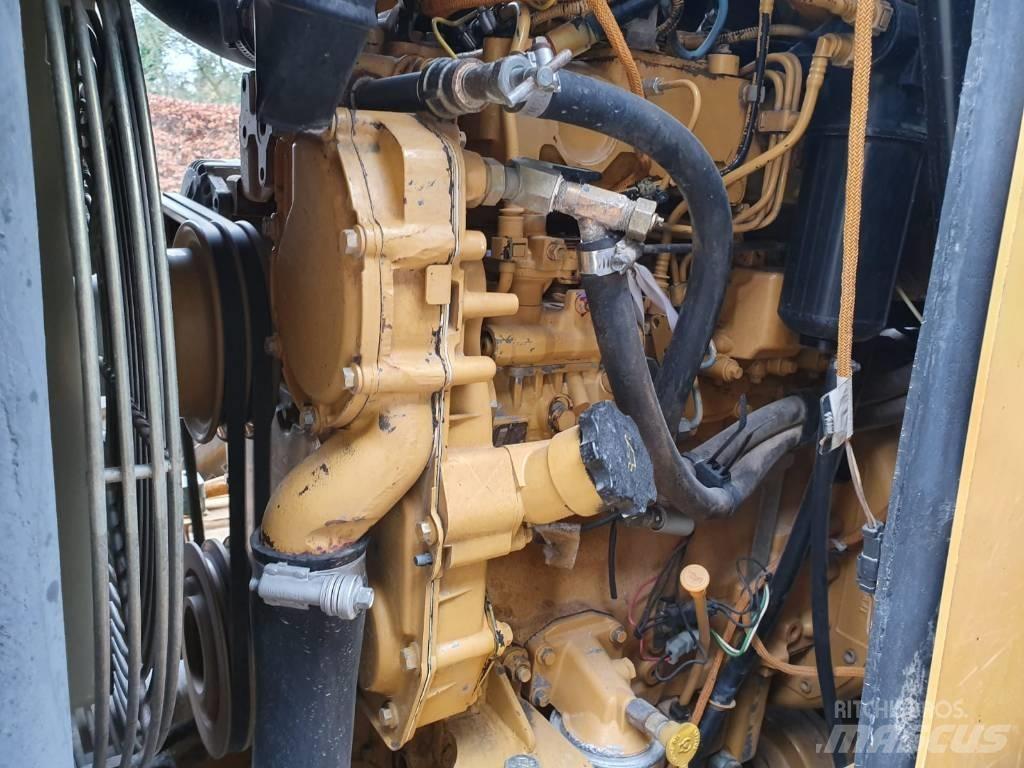 CAT CS 553 مداحل ثنائية الاسطوانة
