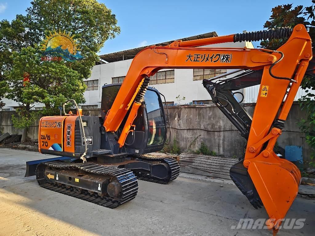 Hitachi ZX 70 حفارات وسط 7 طن - 12 طن