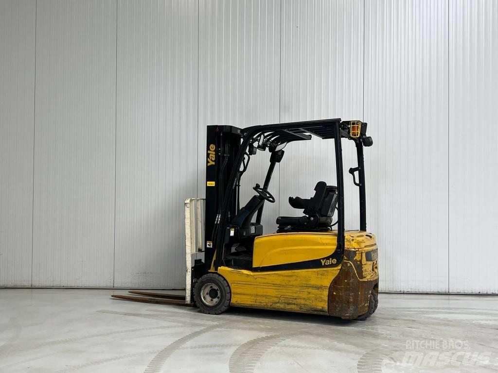 Yale ERP20VT LWB شاحنات ذات رافعات شوكية تعمل بالكهرباء
