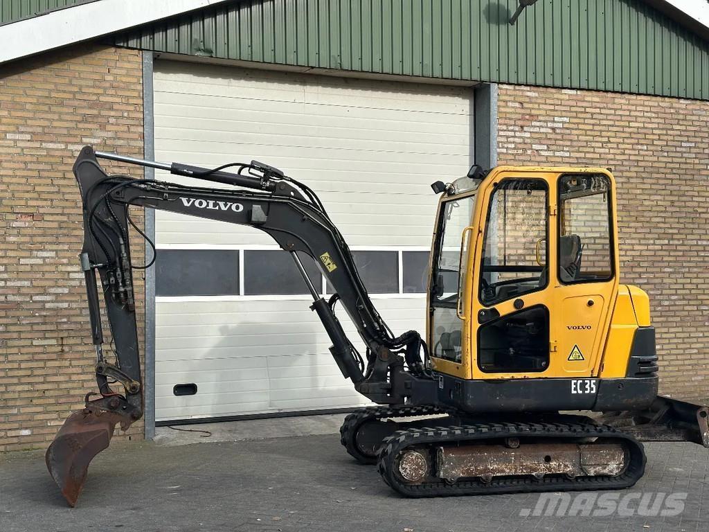 Volvo EC35 حفارات صغيرة أقل من 7 طن (حفارات صغيرة)
