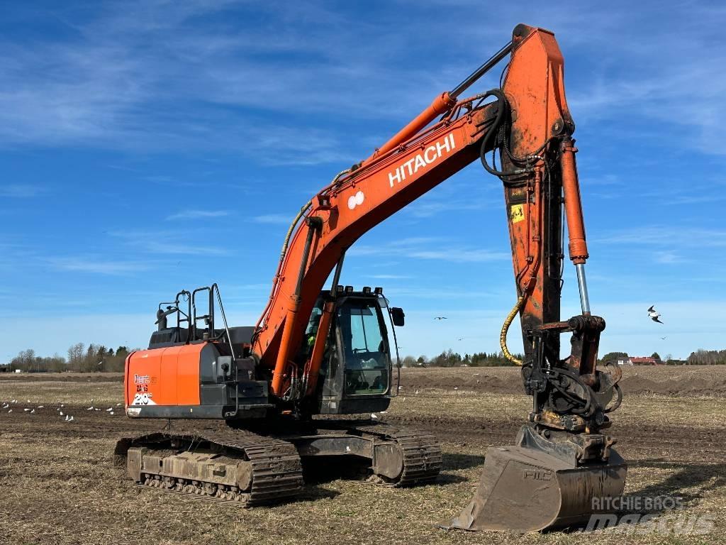 Hitachi ZX 210 LC-6 حفارات زحافة