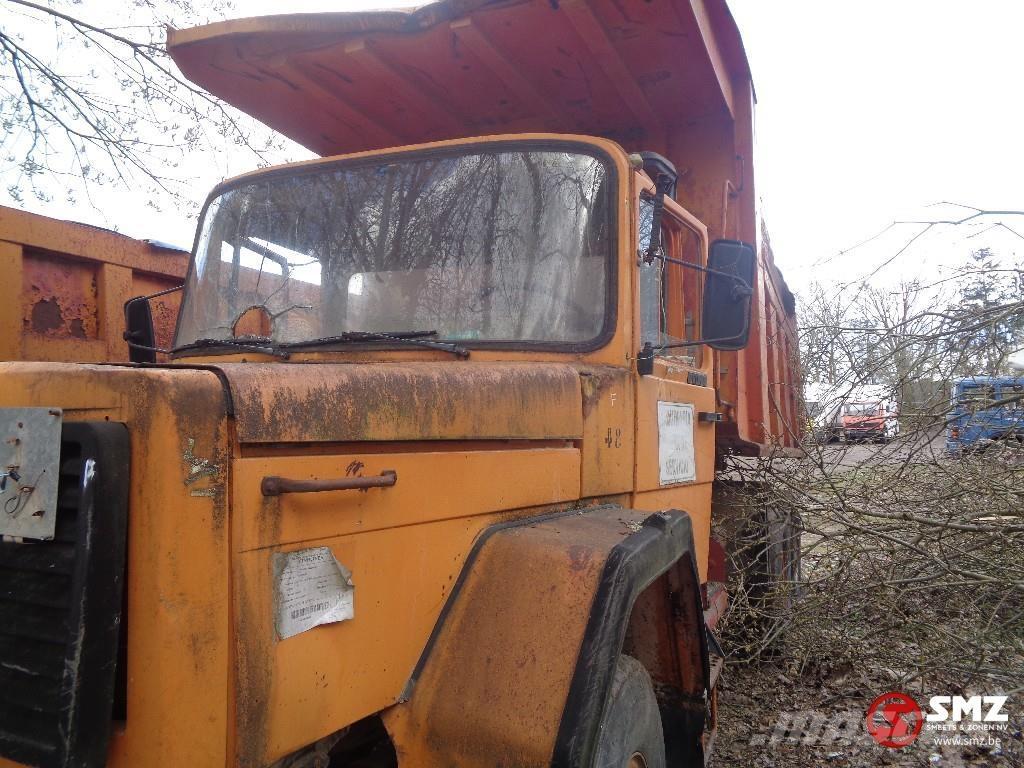 Iveco 330.30 شاحنات الحاويات