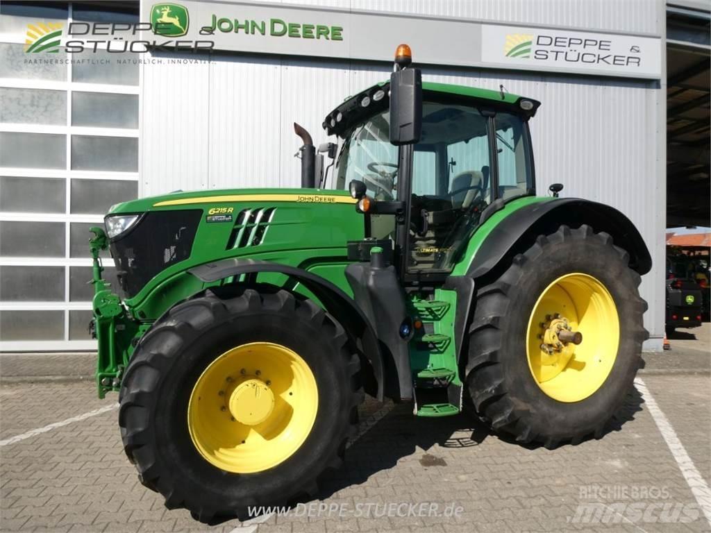 John Deere 6215R الجرارات