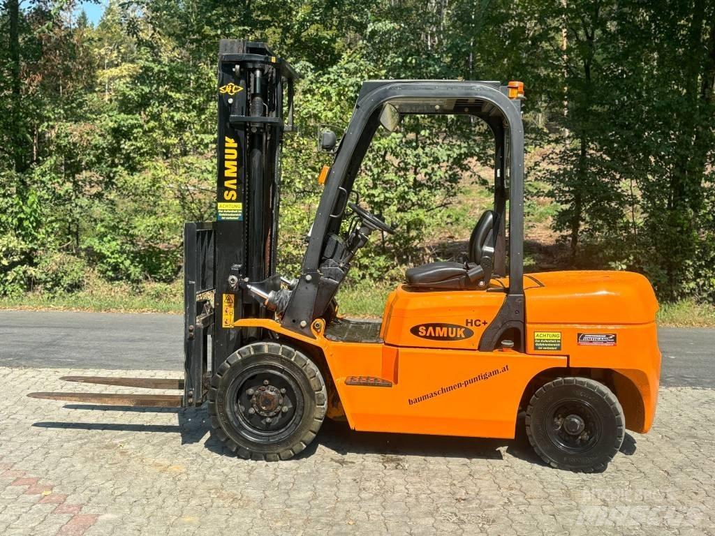 Samuk R 35 D شاحنات الديزل