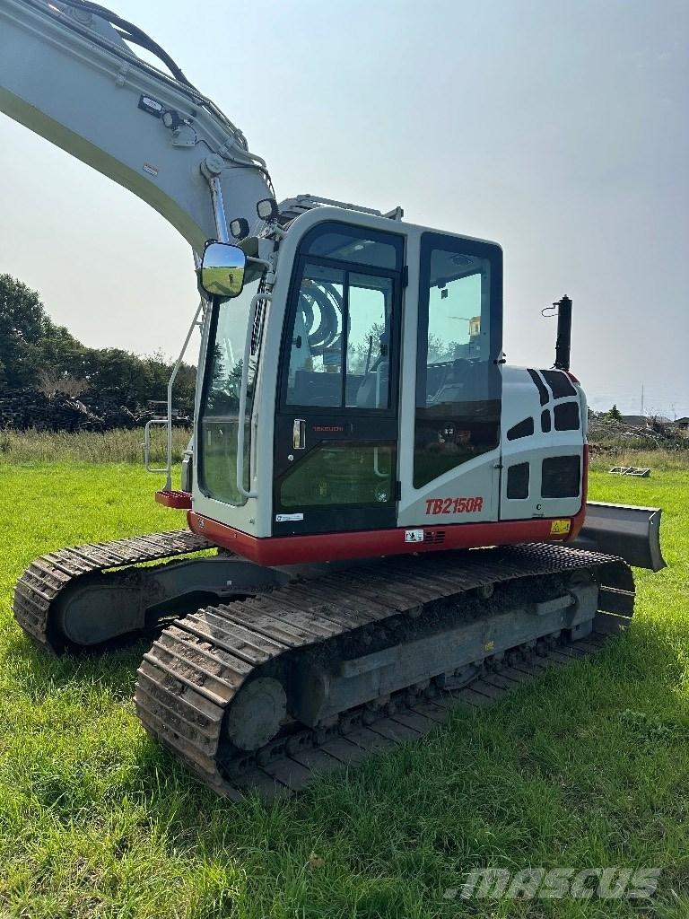 Takeuchi TB 2150 R حفارات زحافة