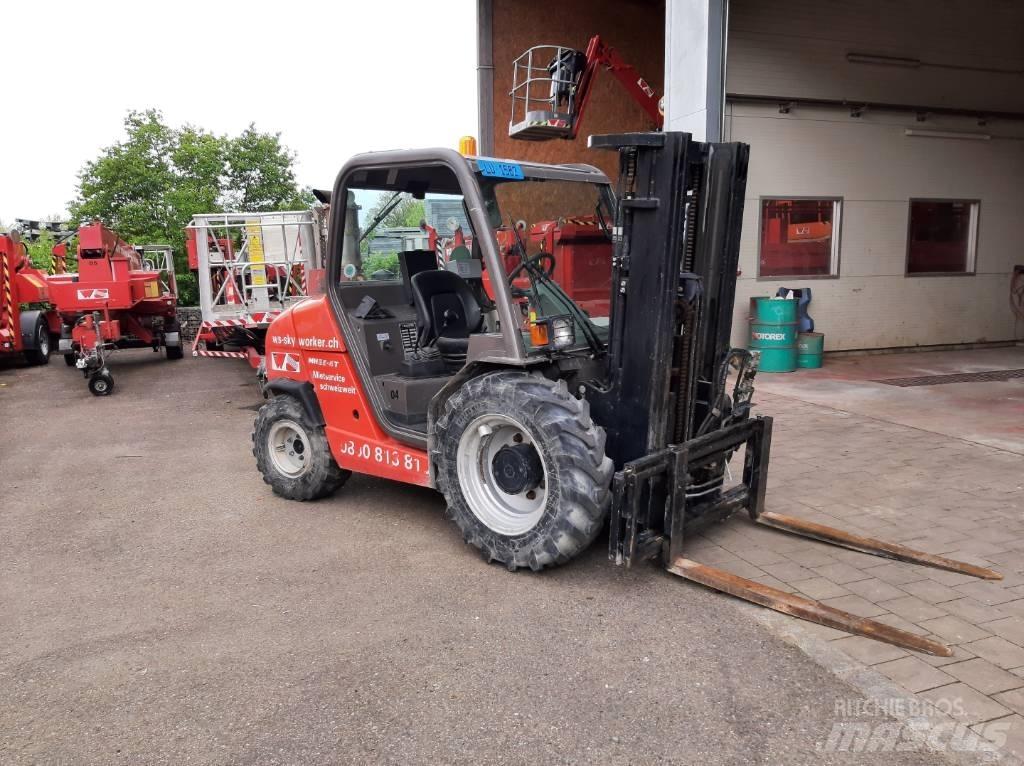 Manitou MH 25.4 T شاحنات الطرق الوعرة