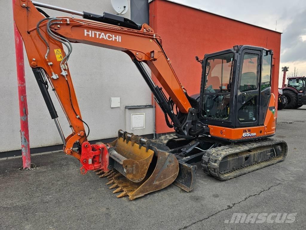Hitachi ZX65 حفارات زحافة