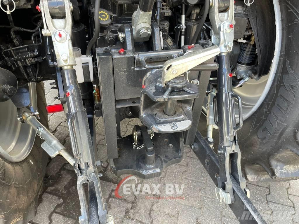 Case IH Maxxum 115 الجرارات