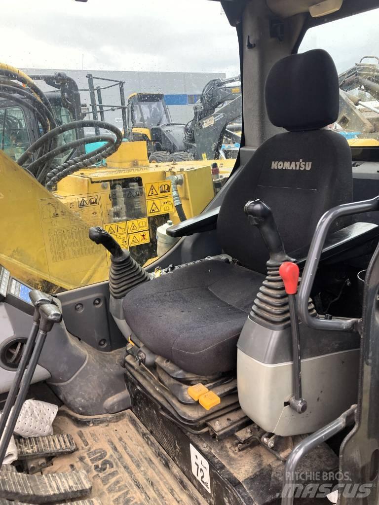 Komatsu PC 138 US-8 حفارات زحافة