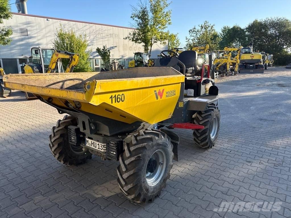Wacker Neuson DW30 عربات نقل قلابة للمواقع