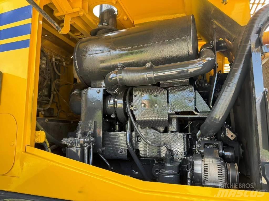 Komatsu WA 320-5 لوادر بعجل