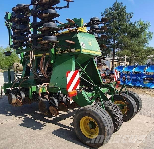 John Deere 750 A ماكينات زراعية أخرى