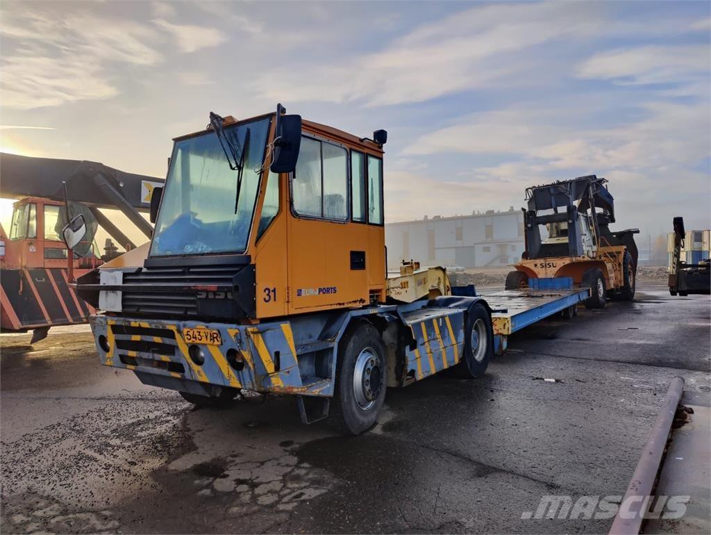 Sisu TR 180 AL 2 جرارات صالات المطارات