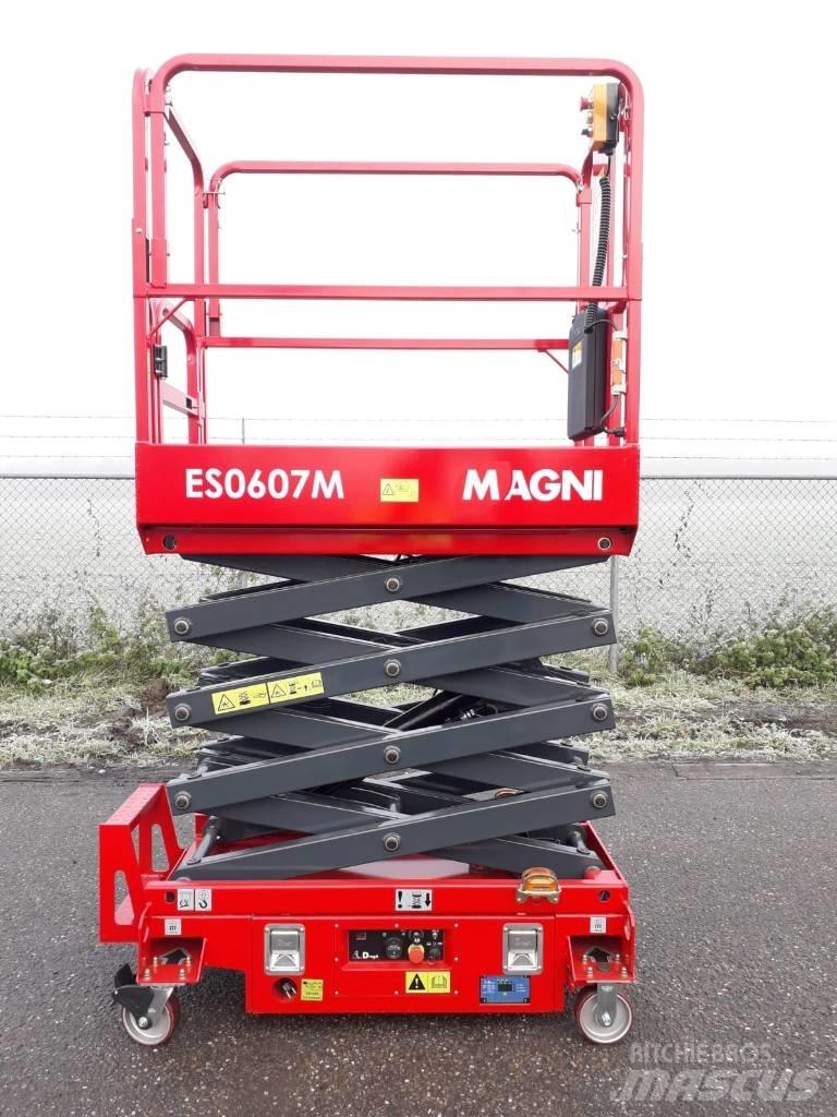 Magni ES 0607 M رافعات مقصية الشكل