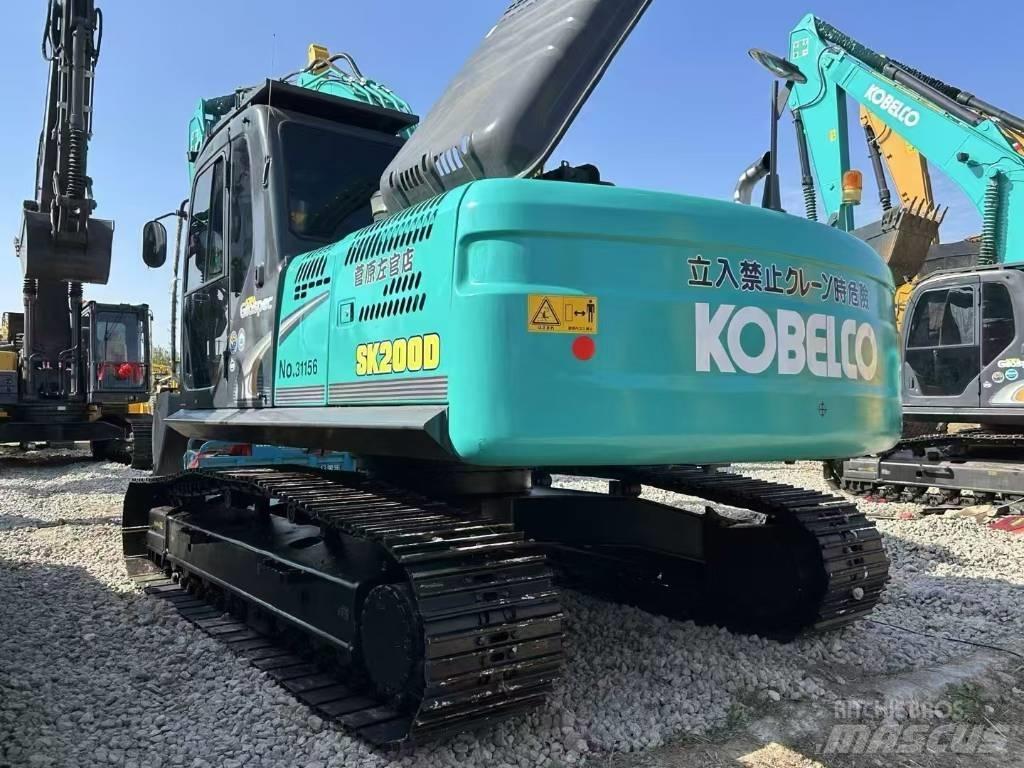 Kobelco SK 200 LC I حفارات زحافة