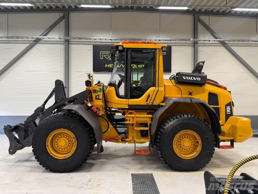 Volvo L 90 H لوادر بعجل