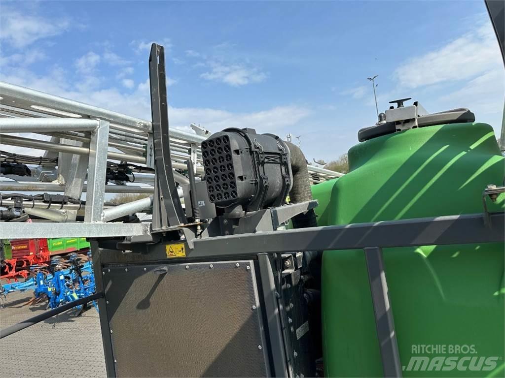 Fendt Rogator 655 الرشاشات