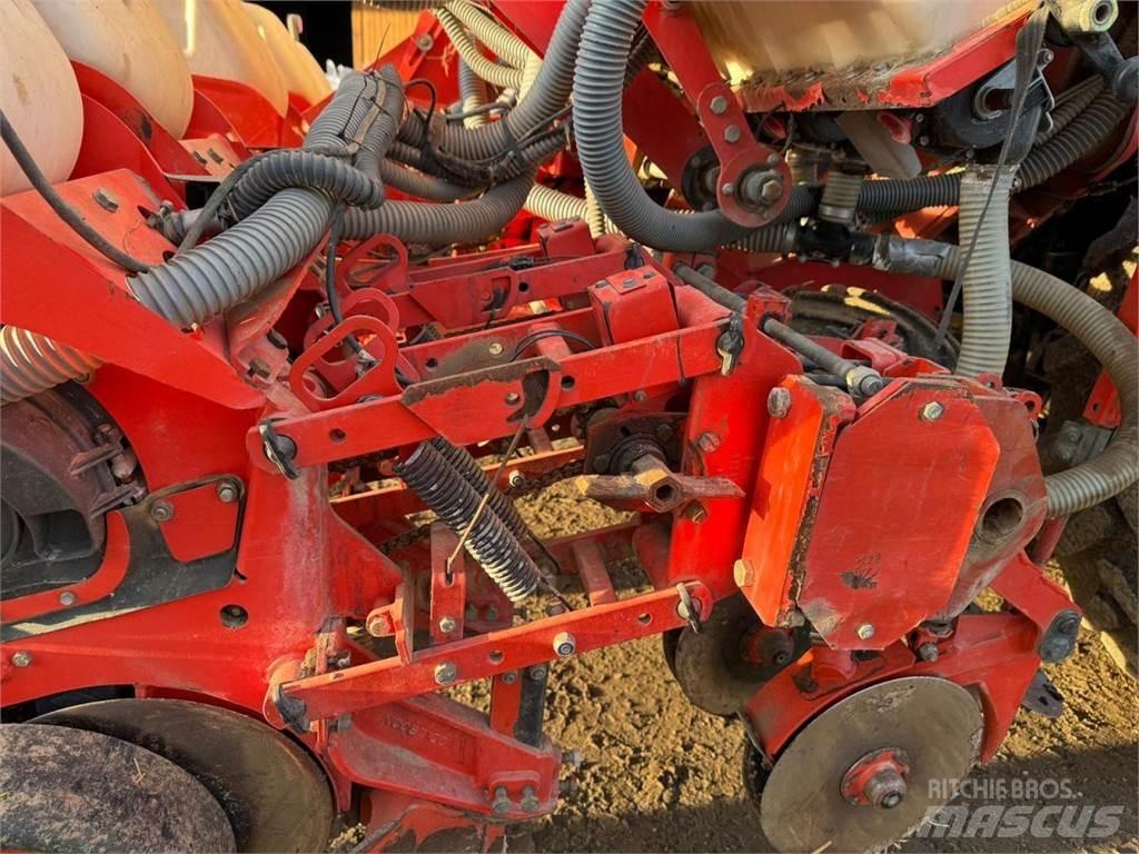 Kuhn Maxima 2RT ماكينات البذر الدقيق